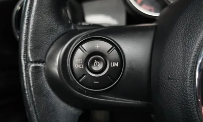 MINI Cooper 2016, 64513 км, за 5612.45 USD - фото 18