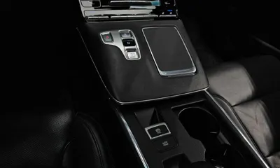Hyundai Grandeur 2022, 41946 км, за 18102.49 USD - фото 9