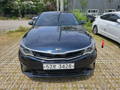 Kia K5 · 2019 год
