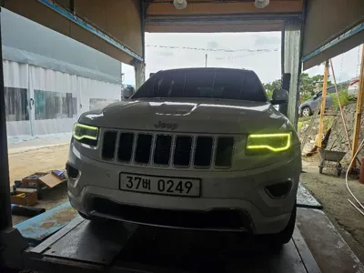 Jeep Cherokee · 2014 год