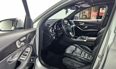 Mercedes-Benz GLC-Class 2017, 135159 км, за 12406.46 USD - фото 10