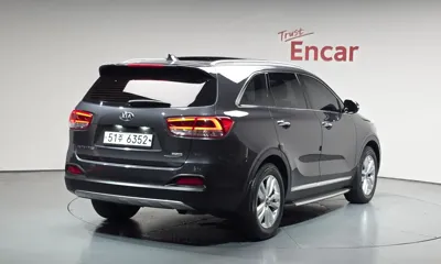 Kia Sorento 2015, 128080 км, за 8461.14 USD