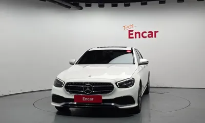 Mercedes-Benz E-Class 2021, 76271 км, за 23446.27 USD
