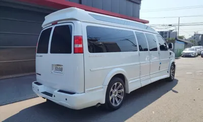 Chevrolet Express Van 2017, 54854 км, за 23466.44 USD