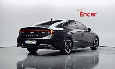Hyundai Sonata 2024, 29702 км, за 19668.86 USD