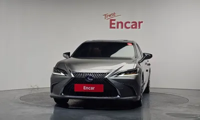 Lexus ES 2021, 48477 км, за 28556.34 USD