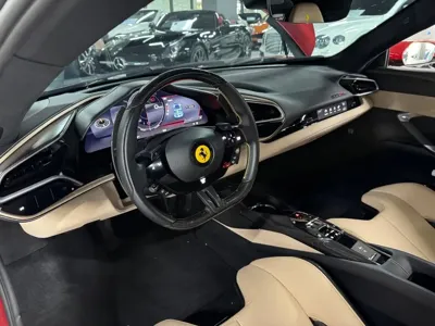 Ferrari 296 2023, 7600 км, за 234420.69 USD