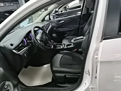 Buick Verano 2020, 53900 км, за 5797.42 USD - фото 15