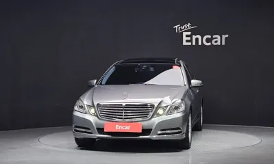 Mercedes-Benz E-Class 2012, 121855 км, за 3898.25 USD