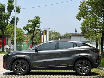 Changan UNI-T 2021, 13000 км, за 8001.77 USD