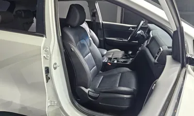 Kia Sportage 2019, 79810 км, за 10043.32 USD - фото 26