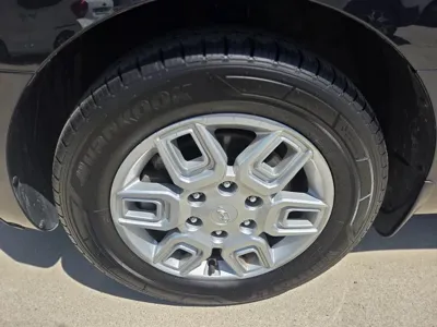 Hyundai Staria 2022, 53520 км, за 15601.63 USD
