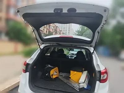 Hyundai ix35 2016, 51100 км, за 4361.34 USD - фото 20