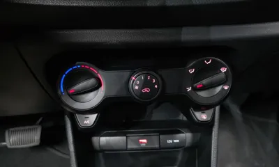 Kia Morning 2023, 56084 км, за 7614.55 USD - фото 19