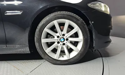 BMW 5-Series 2014, 223463 км, за 3941.14 USD