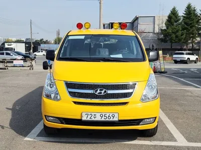 Hyundai Starex 2015, 244500 км, за 3773.1 USD