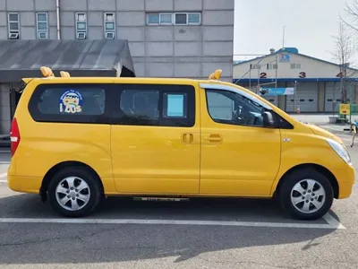 Hyundai Starex 2015, 244500 км, за 3773.1 USD