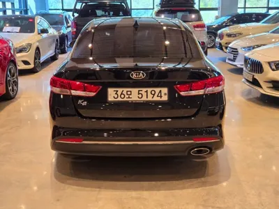 Kia K5 2017, 116830 км, за 5537.46 USD