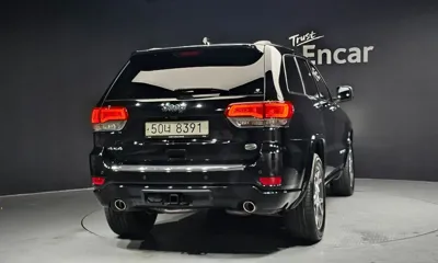 Jeep Cherokee 2019, 108515 км, за 10900.32 USD