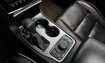 Jeep Cherokee 2019, 108515 км, за 10900.32 USD - фото 9