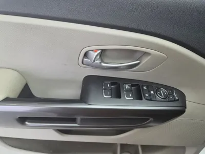 Kia Canival 2019, 61936 км, за 8391.89 USD - фото 11