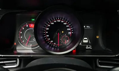 Hyundai Avante 2021, 52579 км, за 8861.76 USD - фото 8
