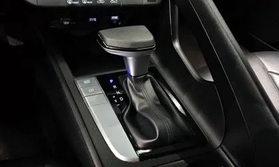 Hyundai Avante 2021, 52579 км, за 8861.76 USD - фото 9
