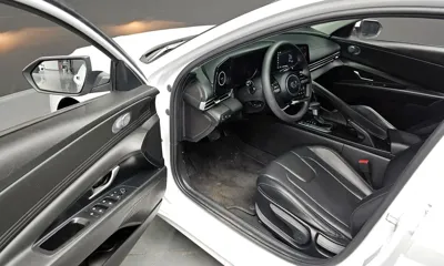 Hyundai Avante 2021, 52579 км, за 8861.76 USD - фото 12