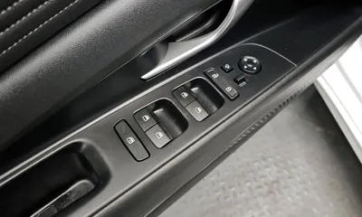 Hyundai Avante 2021, 52579 км, за 8861.76 USD - фото 19