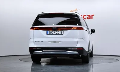 Kia Canival 2021, 86756 км, за 15562.9 USD
