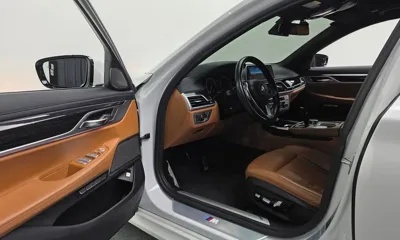 BMW 7-Series 2018, 112992 км, за 23178.79 USD - фото 13