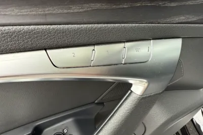 Audi A6L 2024, 48200 км, за 41695 USD - фото 11