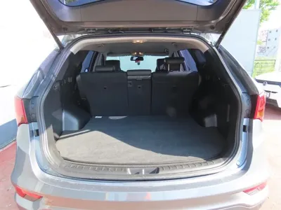 Hyundai Santafe 2018, 80140 км, за 9107.48 USD