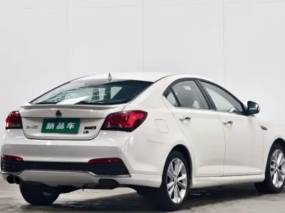 MG MG6 2015, 97800 км, за 1547.79 USD
