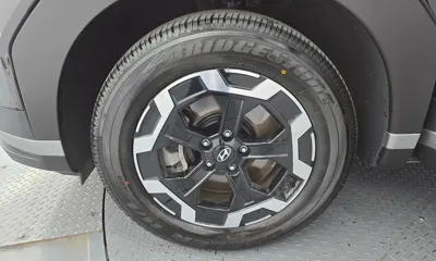 Hyundai Santafe 2024, 41069 км, за 18707.05 USD