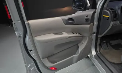 Kia Canival 2014, 151790 км, за 2210.23 USD - фото 24