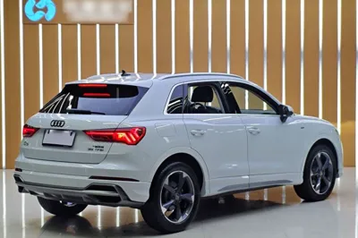 Audi Q3 2020, 92500 км, за 16874 USD