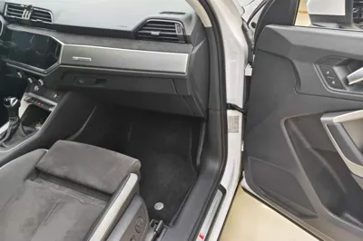 Audi Q3 2020, 92500 км, за 16874 USD - фото 22