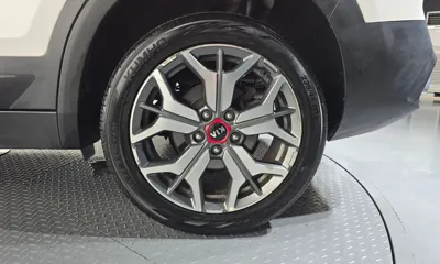 Kia Seltos 2020, 103615 км, за 11027.96 USD - фото 21