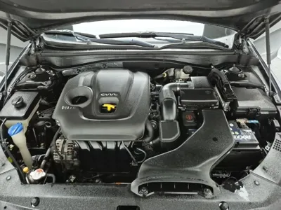 Kia K5 2016, 154949 км, за 5204.27 USD