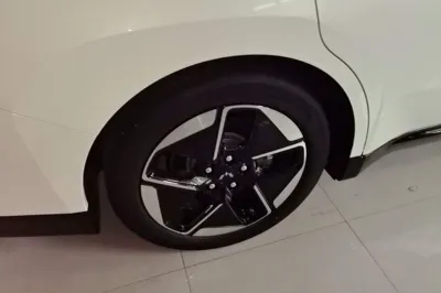 Wuling Xingguang 2025, 100 км, за 14808 USD - фото 11