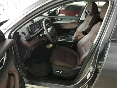 Chery Tiggo 7 2024, 3900 км, за 9415.19 USD - фото 15