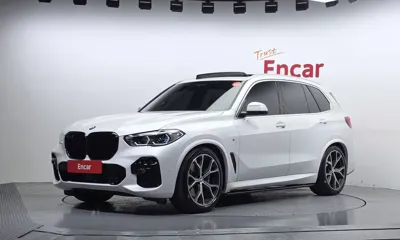 BMW X5 · 2022 год