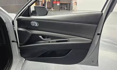 Hyundai Avante 2023, 21328 км, за 10831.04 USD - фото 25