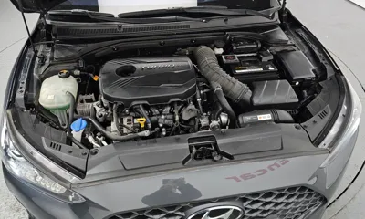 Hyundai Veloster 2018, 57577 км, за 8721.51 USD - фото 6