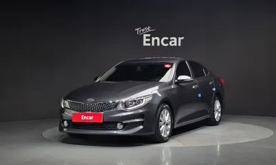 Kia K5 · 2016 год