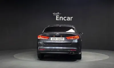 Kia K5 2016, 73040 км, за 6897 USD