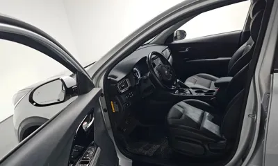 Kia Niro 2018, 43683 км, за 12046.62 USD - фото 10