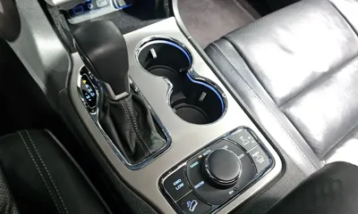 Jeep Cherokee 2019, 71180 км, за 12052.12 USD - фото 9