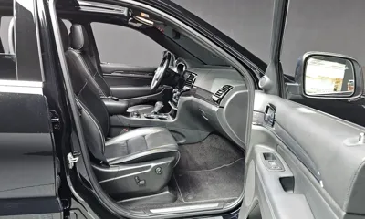 Jeep Cherokee 2019, 71180 км, за 12052.12 USD - фото 11